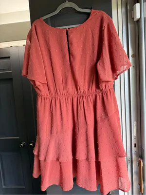 Women's Arula Tiered Dress Coral Pink Size A 1X Swiss Dot Textured Shortsleeve thumbnail 2