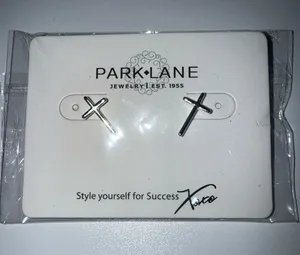 NIB Park Lane Faith Earrings CROSS STUD High‎ Polished Gold Fin thumbnail 1