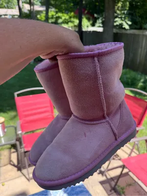 UGG Australia Womens Pink Suede Sheepskin Classic Short 5825 Boot Size 5 thumbnail 2