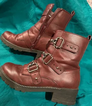 SO Red Heeled Moto Boots with Buckles and side zipper sz 7 thumbnail 1