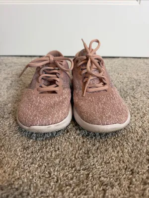 Women’s Nike thumbnail 2