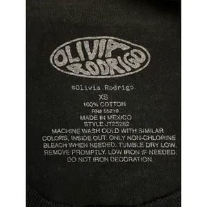 Olivia Rodrigo Sour Shirt Womens XS Black Album Cover Graphic Tee T-Shirt Music thumbnail 6