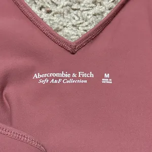 Abercrombie & Fitch Womens Soft AF Seamless V-Neck Dusty Rose Bodysuit - Medium thumbnail 2