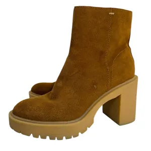 Dolce Vita Celia Suede Platform Boot Tan Size 7.5 thumbnail 2