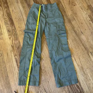 Abercrombie & Fitch Olive Green High Rise Cargo Pants Straight Leg Size 27/4 thumbnail 7