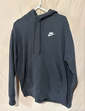 Nike sweatshirt thumbnail 1