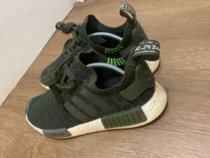 adidas NMD R1 Sneakers Shoes Mens Size 8.5 thumbnail 4