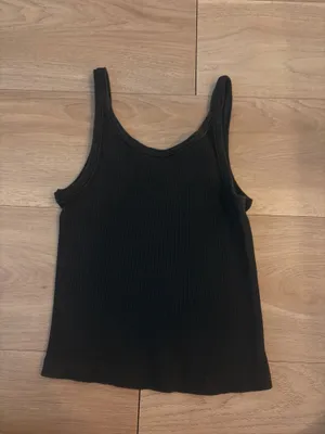 Brandy Melville Tank Top thumbnail 2