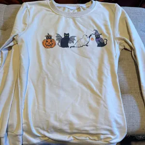 Cat Halloween Crewneck Tan thumbnail 1