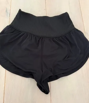 Free people shorts thumbnail 1