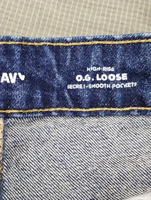 Old Navy Classic Women's Blue Denim Jeans Size 6 thumbnail 2