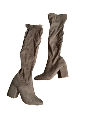 BARIII Faux Suede Taupe Pull On Boots Size 7 thumbnail 4