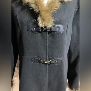 Black Faux Fur Trimmed Jacket thumbnail 3