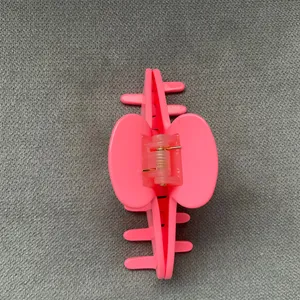 Alo Yoga 90's Claw Clip Neon Bubblegum thumbnail 5