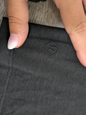 Lululemon Athletica Black Cotton Crewneck Size 2 thumbnail 6