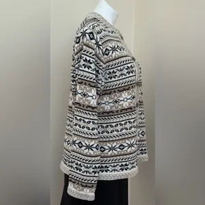 Croft & Barrow Cream Beige Black Nordic Pattern Metal Clasp Closure Sweater Sz L thumbnail 2
