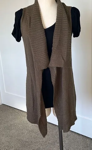 Frenchi Vest Green thumbnail 1