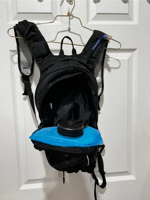 FUL Unisex Multi Sport Hydration Cargo Black With Hydration bladder plastic bag thumbnail 5