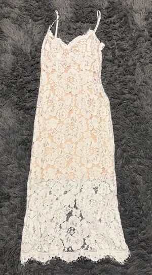 Lulus Elegant White Lace date romantic spaghetti strap Dress maxi dress sz small thumbnail 1