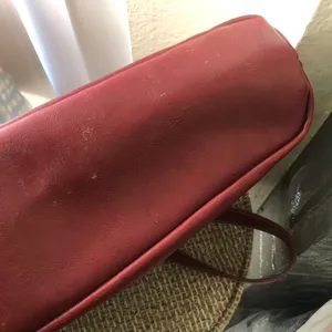 1990s vibrant red CARRYLAND leather shoulder hand rectangular bag purse thumbnail 8