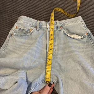 Levis Premium Big E 501 Original Fit Jeans Light Wash Denim Womens W27 L31 (30) thumbnail 5