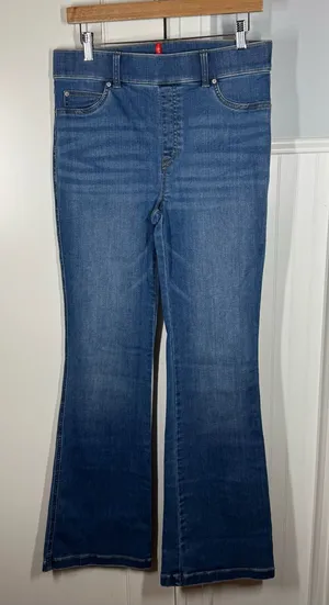 Spanx SPANXshape EveryWear Flare Jeans Vintage‎ Indigo size large 20456R pull on thumbnail 1