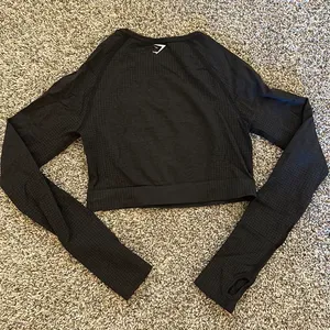 Seamless Long Sleeve Crop Top thumbnail 2