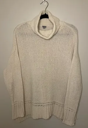 Aerie Oversized Knit Turtleneck Sweater, Cream/White, Size S, EUC thumbnail 1