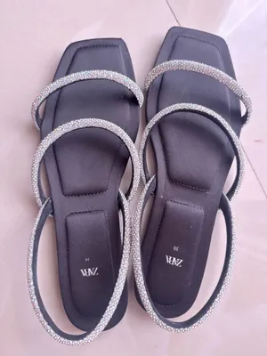 Zara RHINESTONE FLAT SANDALS size 39 Black Color thumbnail 10
