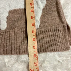 LC Lauren Conrad Brown Sweater with Llama Motif thumbnail 6