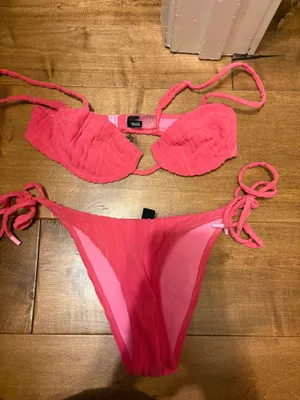TRIANGL CUP BIKINI  thumbnail 1