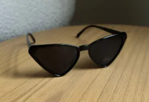 Black Cateye Sunglasses thumbnail 1