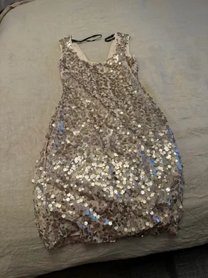 Guess Sequins Dress thumbnail 2