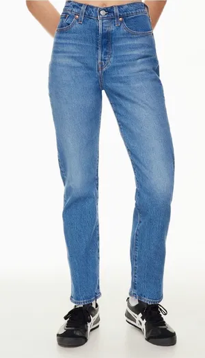 Women’s Levi’s Wedgie Straight Jeans size 25 thumbnail 1