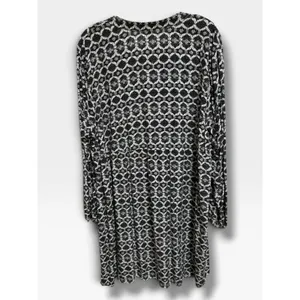 Old Navy XXL Black White Geometric Swing Dress Long Sleeve V Neck Rayon thumbnail 4