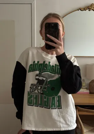 Eagles Crewneck Multiple Size L thumbnail 4