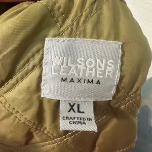 Wilson’s Leather Maxima Brown Fur Lined Vest Size XL EUC thumbnail 10