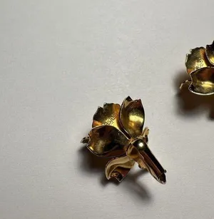 Signed Pastelli Rose Flower Gold Tone Vintage Clip On Clip-on Earrings thumbnail 8