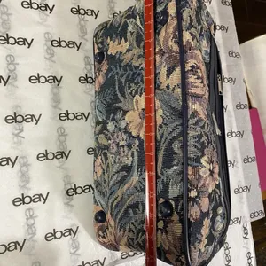 Vintage Jaguar Floral Tapestry Travel Bag Duffel Carry-on thumbnail 2