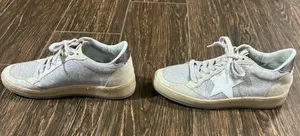 Shoes thumbnail 1