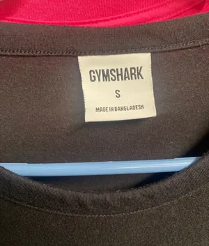 Gymshark shirt thumbnail 3