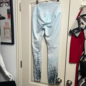 ALO Yoga High Waist Winter Tree Airbrush Leggings Athleisure Cozycore Cabincore thumbnail 4