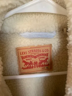 BRAND NEW Levi's Vintage Corduroy Jacket thumbnail 3