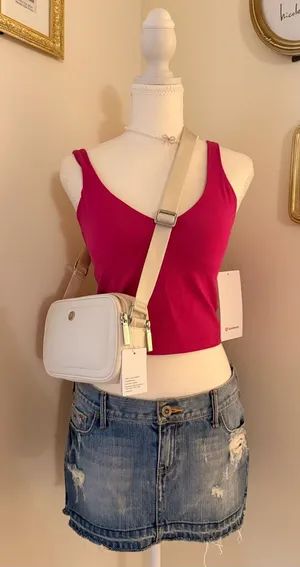 NWT Lululemon Align Tank thumbnail 1