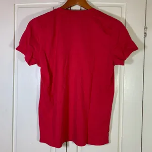 Mod-O-Doc 2 Casual Elegance Womens Red V-Neck 100% Cotton T-Shirt Medium thumbnail 6
