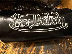 Von Dutch Black Barrel shoulder bag thumbnail 3