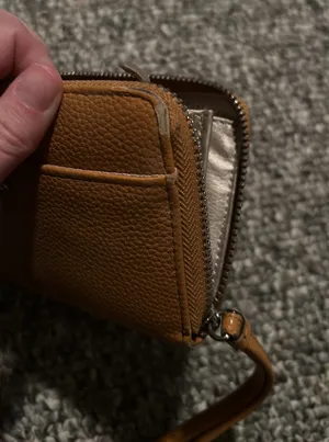 Dana Buchman Dana Buchanan Clutch thumbnail 5