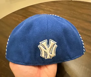 NWOT New York Yankees Cooperstown Collection Fitted Hat by American Needle-7 1/2 thumbnail 3