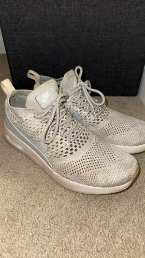 Nike Air Max Thea Ultra Women’s Flyknit Shoes thumbnail 2