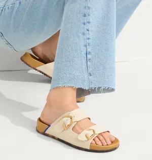 ROTHY'S The Buckle Slide Sandals in Sea Salt Size 7 thumbnail 1